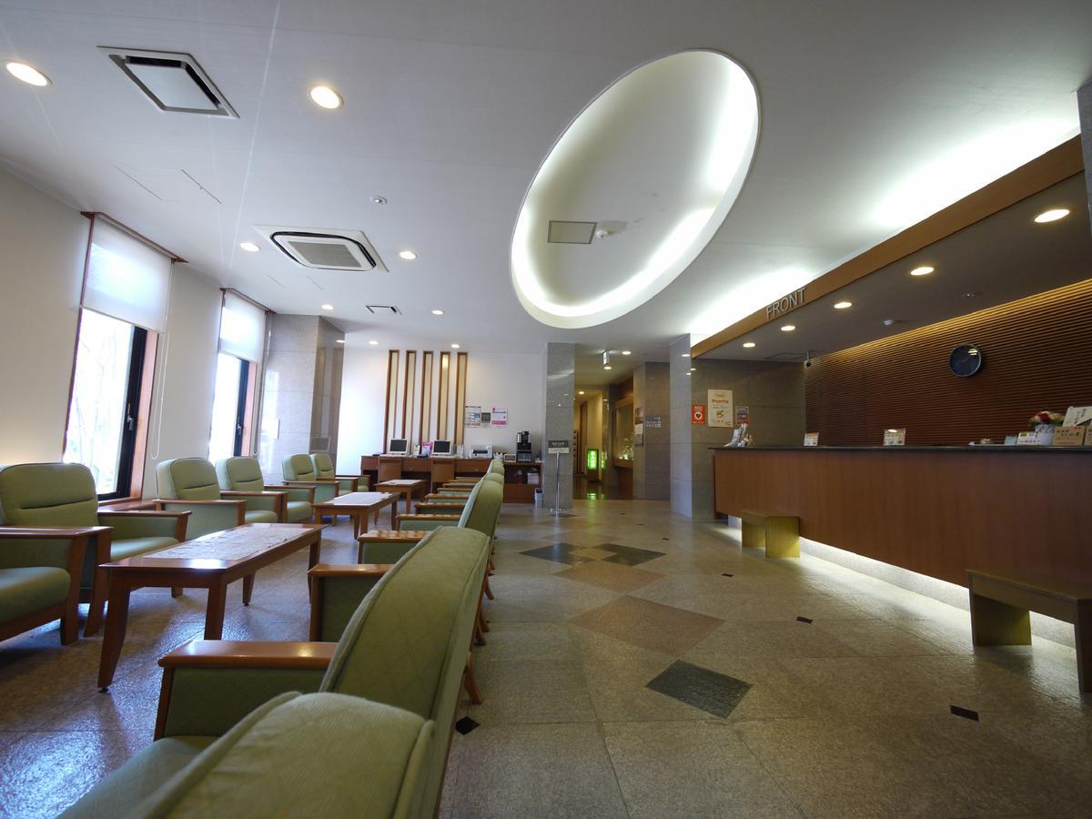 Hotel Route-Inn Matsusaka Ekihigashi Bagian luar foto